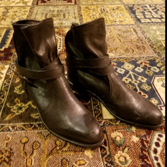 NEW Frye Black Leather Ankle Boots Size 6 - Picture 6 of 7